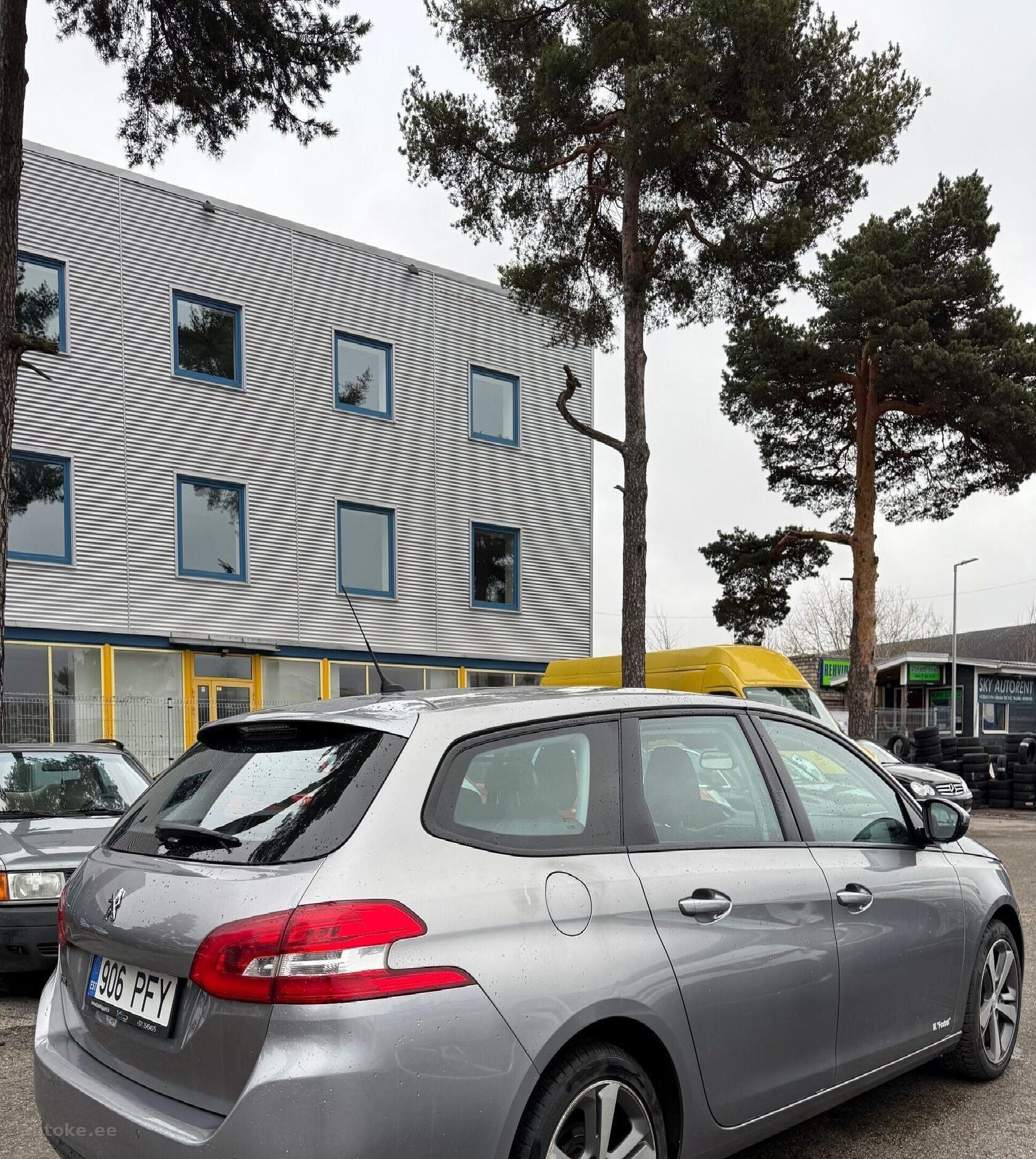 Peugeot 308 2015
