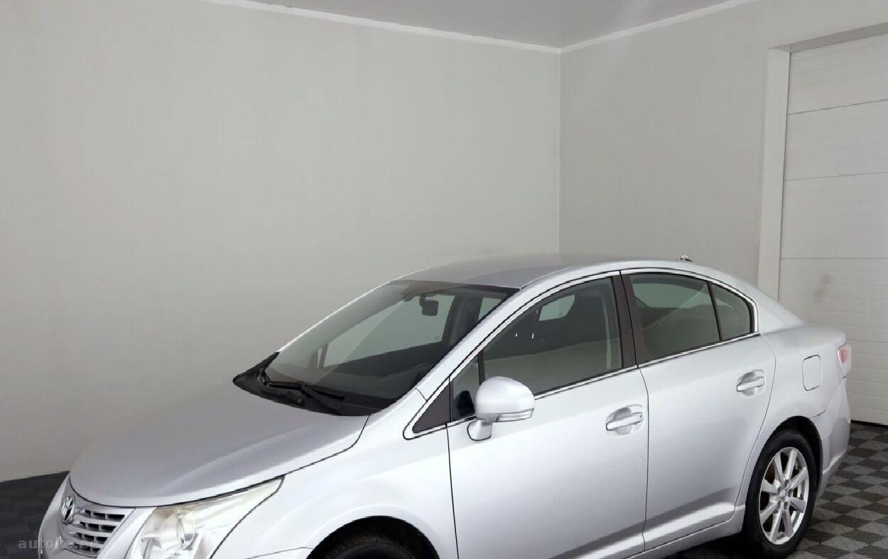 Toyota Avensis 2009