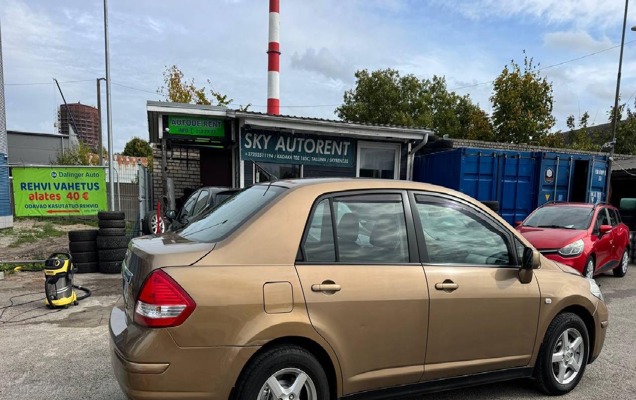 Nissan Tiida 2008