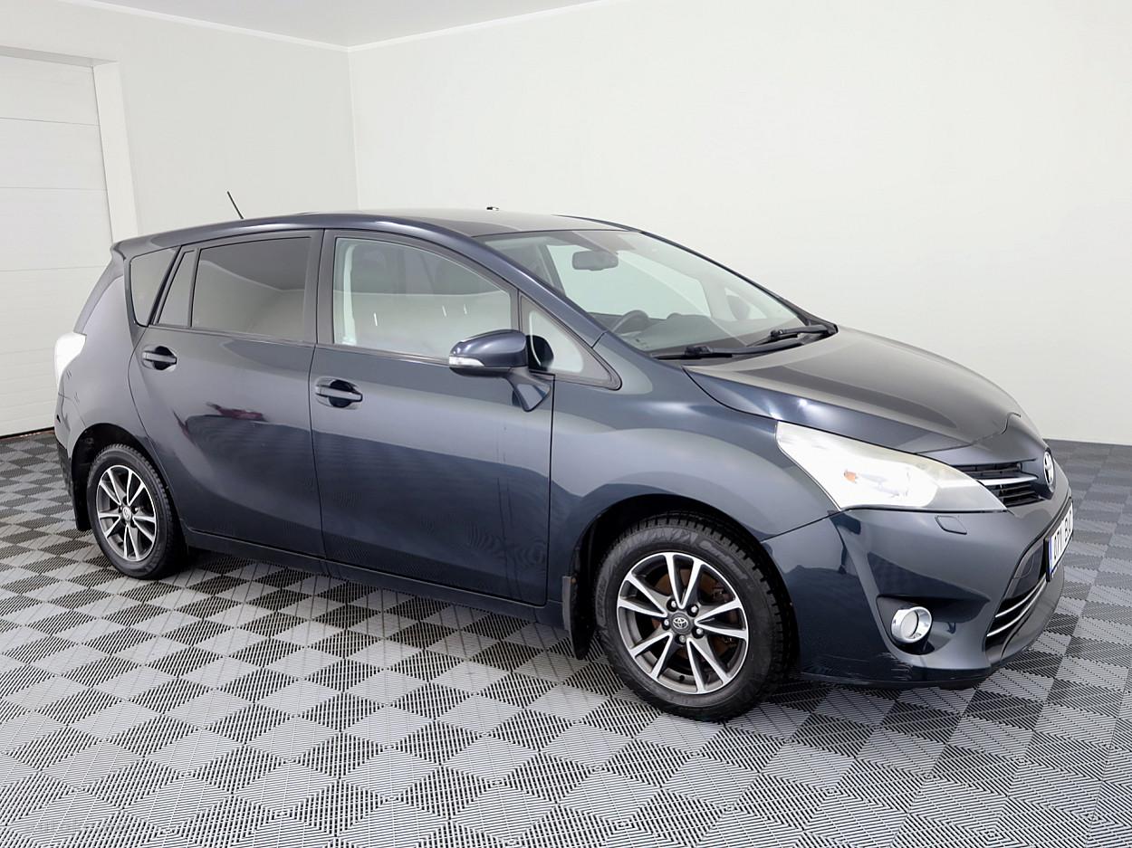 Toyota Verso 2013