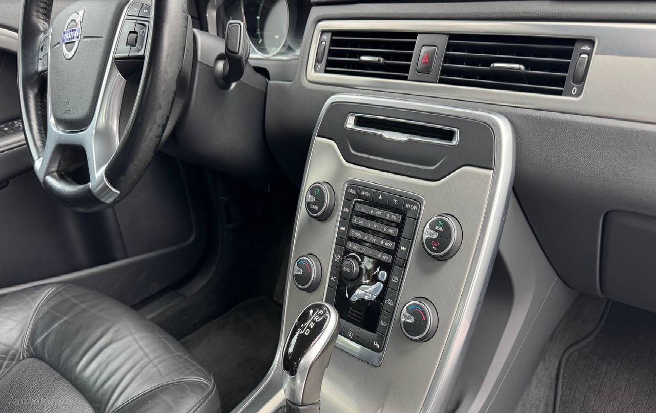 Volvo S80