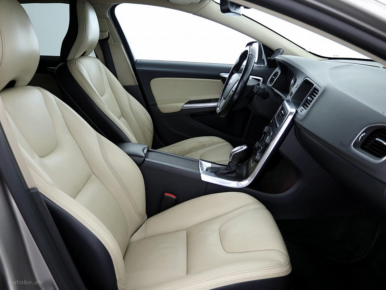 Volvo V60 2012
