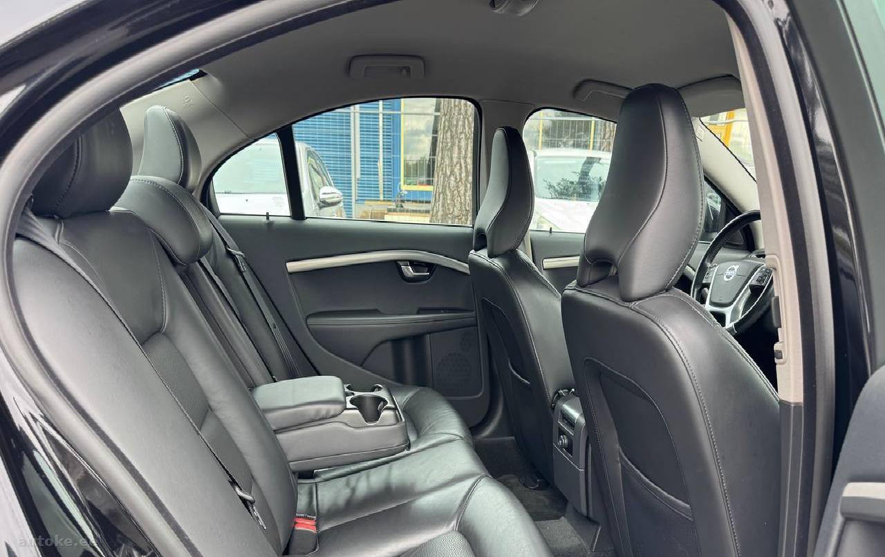 Volvo S80