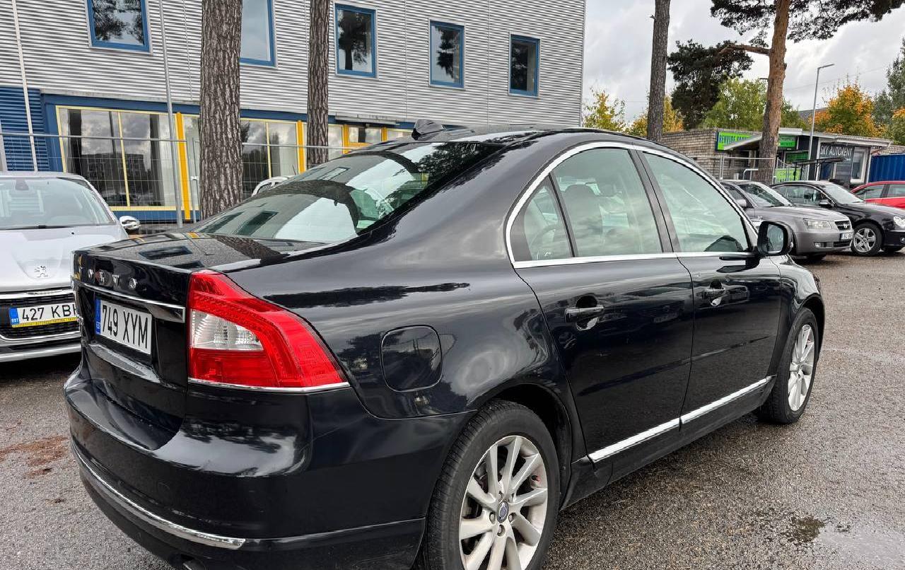 Volvo S80