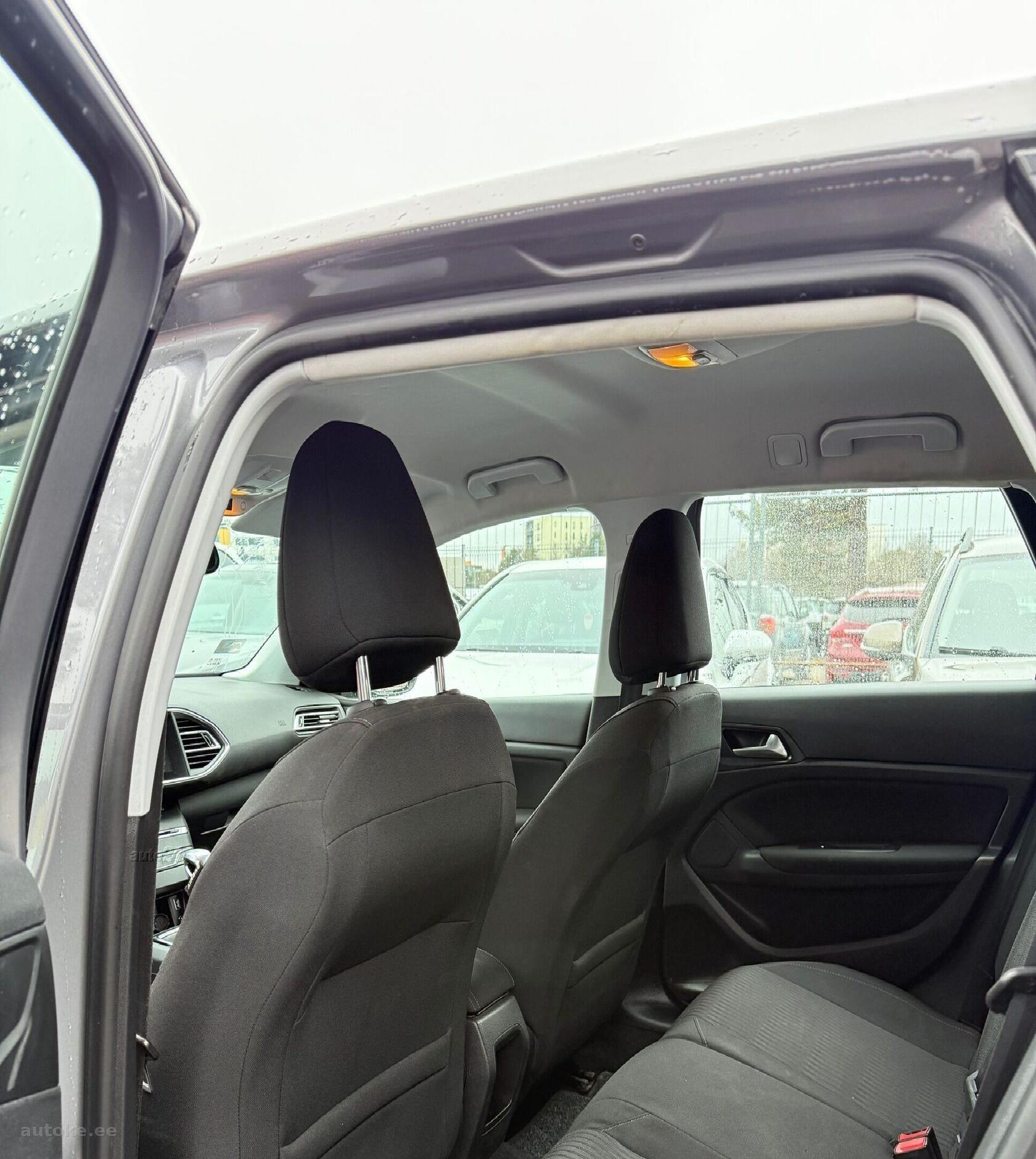 Peugeot 308 2015