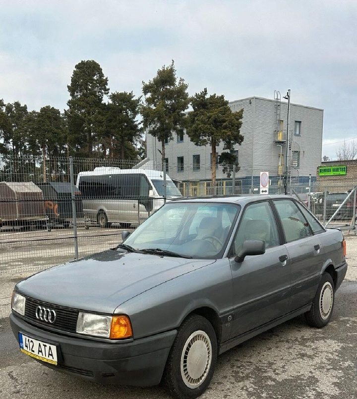 Audi 80
